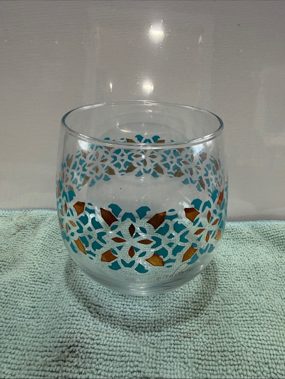 Lolita "Beachful Bliss" Hand-Painted Stemless Wine Glass 20oz